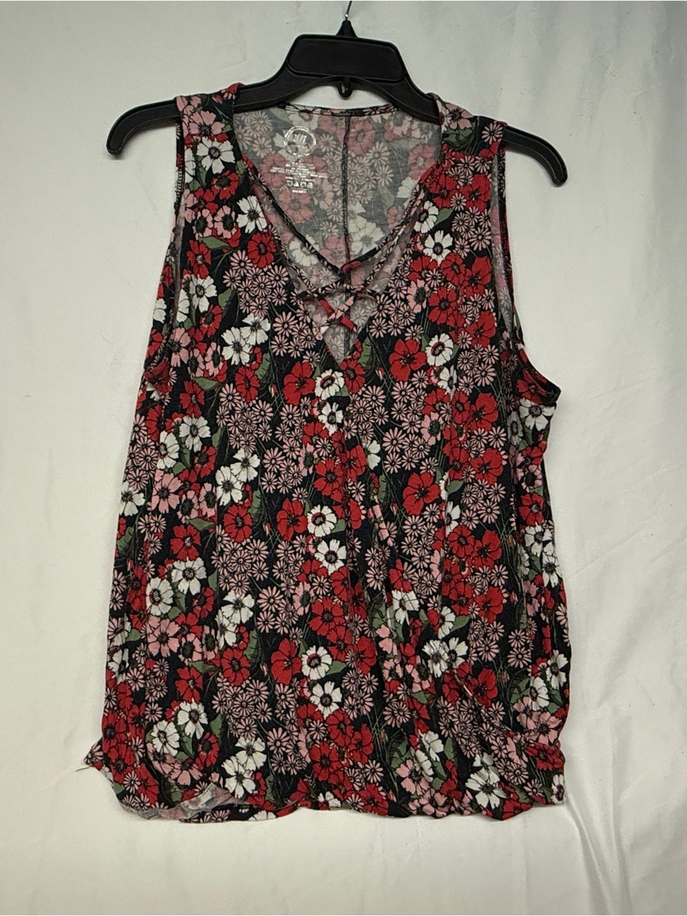 24/7 Maurice’s Floral Crisscross V-Neck Sleeveless Top 0X